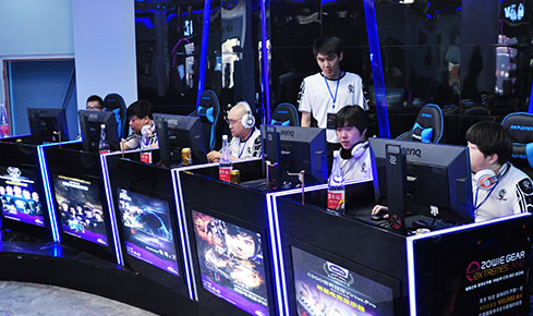 我们可以参 我们可以参